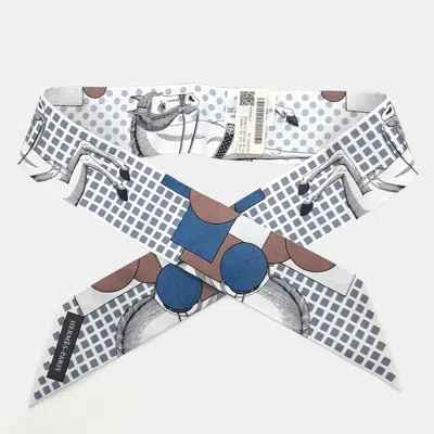 Pre-owned Hermes Silk Twilly In Multi