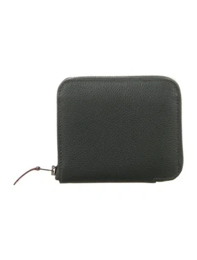 Pre-owned Hermes Silk'in Compact Wallet In Green