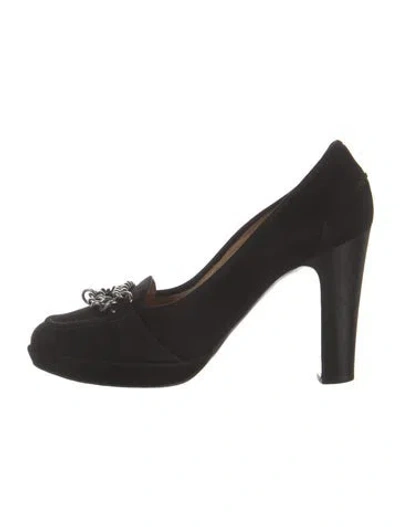 Pre-owned Hermes Suede Chain-link Accents Pumps In Black