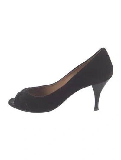 Pre-owned Hermes Suede Pumps In Blue
