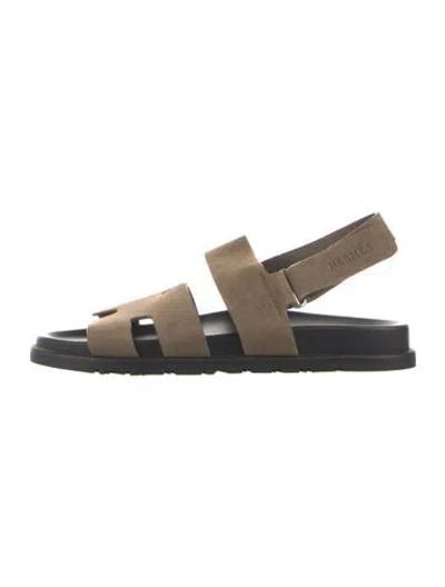 Pre-owned Hermes Suede Sandals In Green