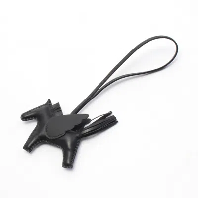 Pre-owned Hermes Swift Leather Agneau Milo Handbag Charm () In Black