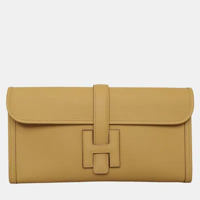 Pre-owned Hermes Swift Leather Jige Clutch In Brown