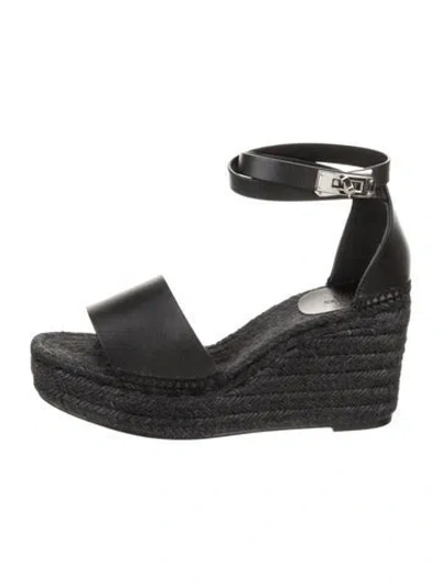 Pre-owned Hermes Tipoli Leather Espadrilles In Black