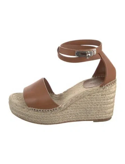 Pre-owned Hermes Tipoli Leather Espadrilles In Brown