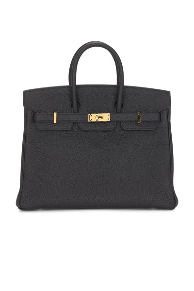 Pre-owned Hermes Togo Birkin 25 Handbag In Black