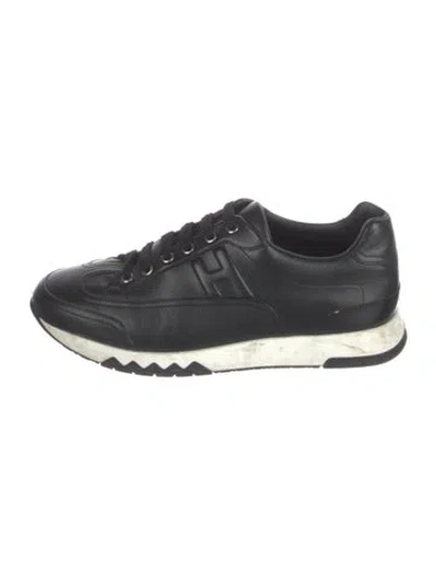 Pre-owned Hermes Trail Sneakers In Black