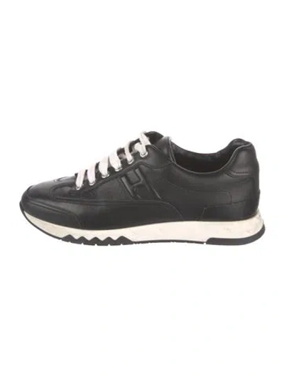 Pre-owned Hermes Trail Sneakers In Black