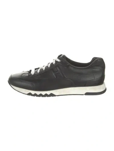 Pre-owned Hermes Trail Sneakers In Black