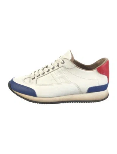 Pre-owned Hermes Trail Sneakers In White