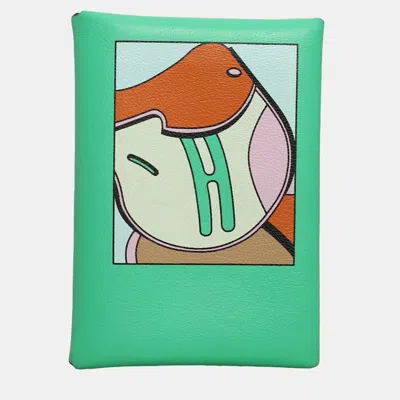 Pre-owned Hermes Vert Comics Swift Leather Saddle Printed Calvi Duo Wallet In Green