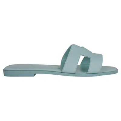 Pre-owned Hermes Vert Embrun Oran Sandal Epsom Leather Flat Shoes 35 In Blue
