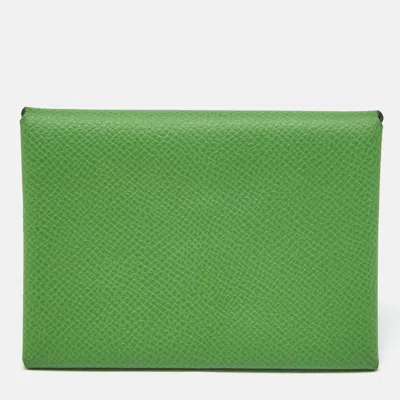 Pre-owned Hermes Vert Yucca Epsom Leather Calvi Duo Card Holder In Green