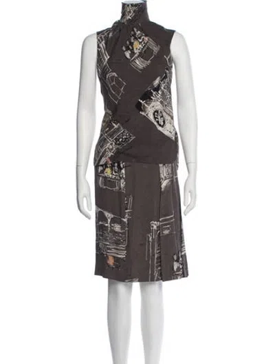 Pre-owned Hermes Vintage 2006 Skirt Set In Brown