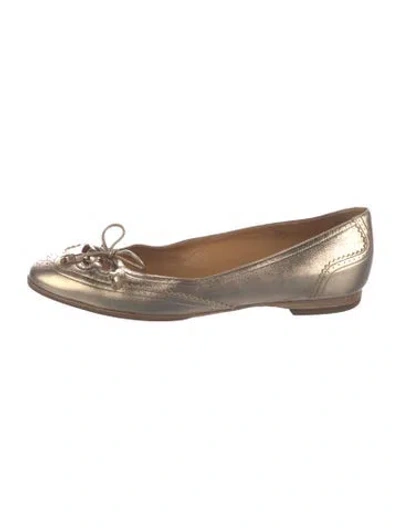 Pre-owned Hermes Vintage Brogue Flats In Gold