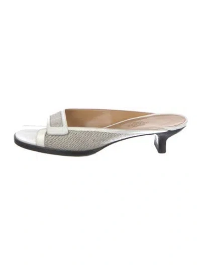 Pre-owned Hermes Vintage Canvas Slides In Neutral