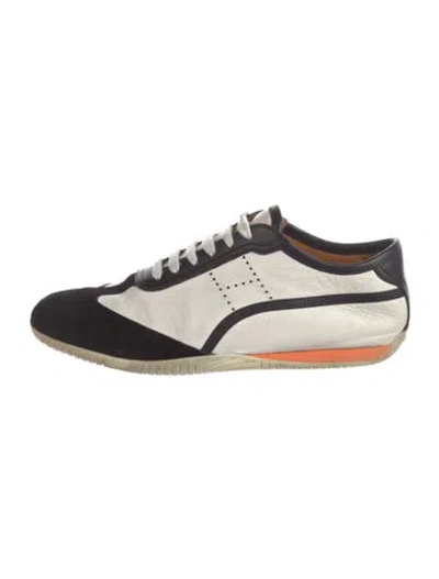 Pre-owned Hermes Vintage Leather Sneakers In White