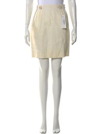Pre-owned Hermes Vintage Mini Skirt In Neutral
