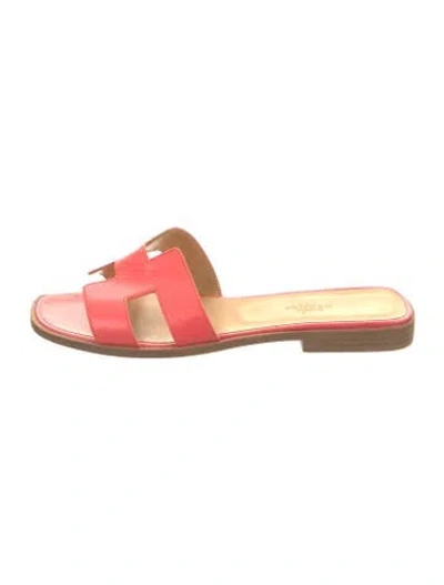 Pre-owned Hermes Vintage Oran Slides In Orange