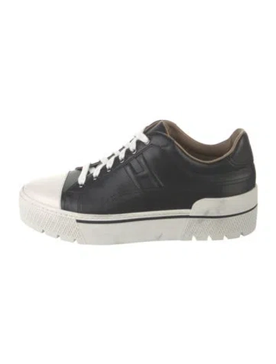 Pre-owned Hermes Voltage Sneakers In Black