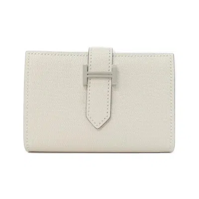 Pre-owned Hermes White Chevre Leather Wallet (bi-fold) ()
