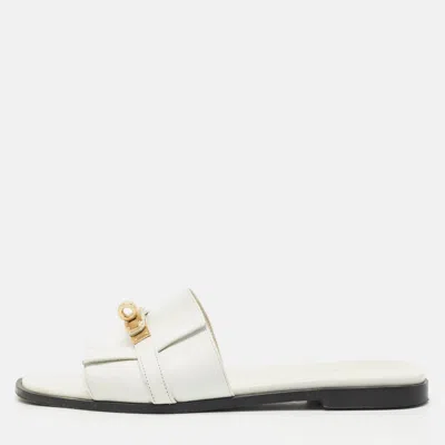 Pre-owned Hermes Hermès White Leather Giulia Flat Sandals Size 38.5