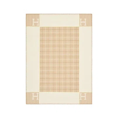 Pre-owned Hermes Women's  Blanket Avalon Cabriole In Biscuit