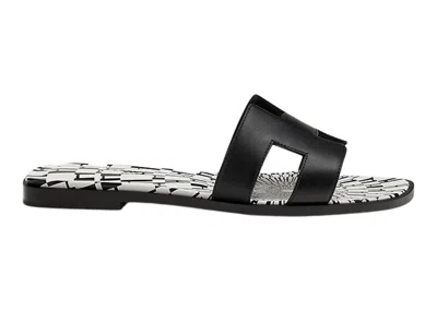 Pre-owned Hermes Women's  Oran Sandal Print Calfskin Leather Sneakers In Noir In Black