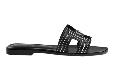 Pre-owned Hermes Women's  Oran Sandal Stud Calfskin Leather Sneakers In Noir/silver In Multi