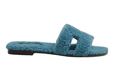Pre-owned Hermes Women's  Oran Sandal Woolskin Sneakers In Blue/black