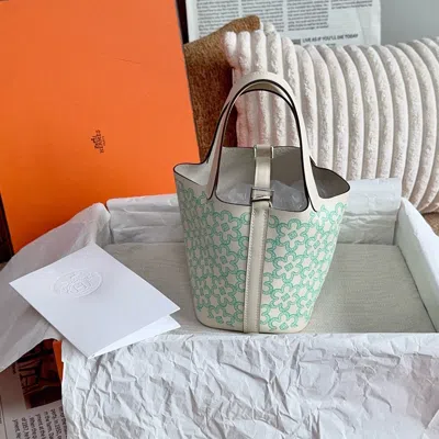 Pre-owned Hermes Hermès Women Pre-loved Bag Very Good Condition In Multi