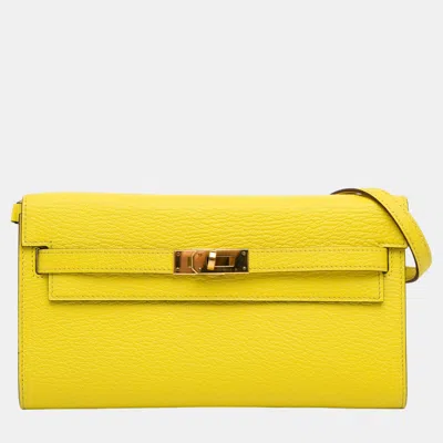 Pre-owned Hermes Yellow Chevre Kelly To Go Wallet