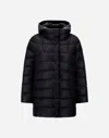Herno A-shape Aus Nylon Ultralight Und Cashmere Seta In Schwarz