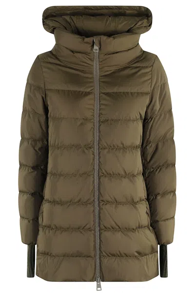 Herno A-shape Chamonix In Green