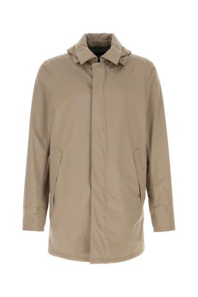 Herno Minimalist Microfiber Raincoat With Removable Hood In Brown