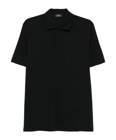 Herno Button Detailed Short-sleeved Polo Shirt In Black