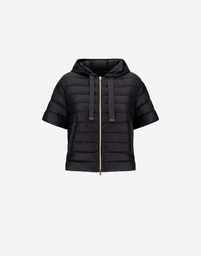 Herno Cape In Nylon Ultralight In Black