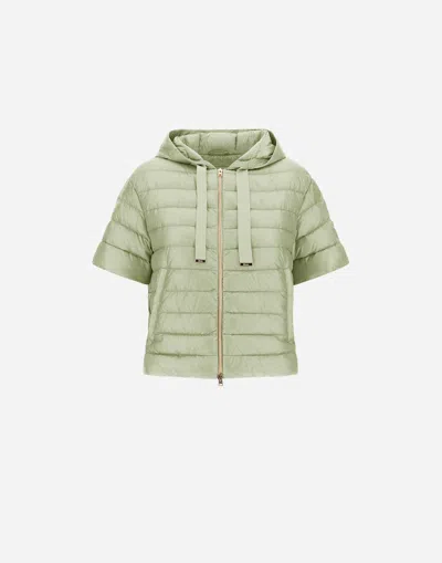 Herno Cape In Nylon Ultralight In Light Green