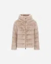 Herno Cappa In Lady Alternative Fur In White