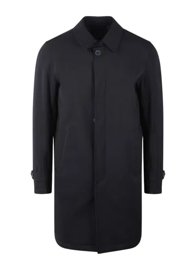Herno Classic-fit Raincoat In Black