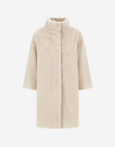 Herno Mantel Aus Soft Alternative Fur In White