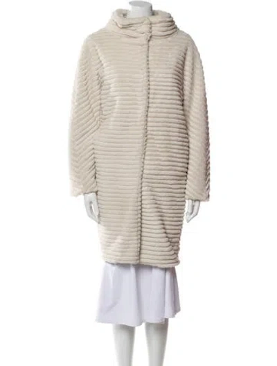 Pre-owned Herno Coat In Neutral