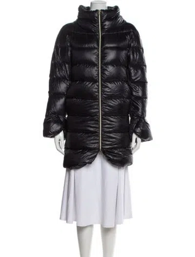Pre-owned Herno Down Coat In Black