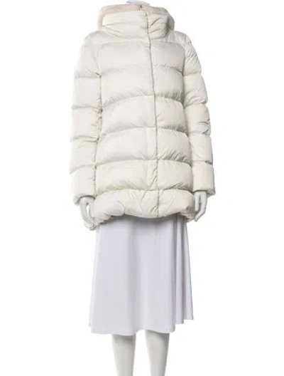 Pre-owned Herno Down Coat In Neutrals