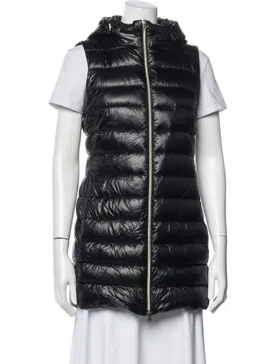 Pre-owned Herno Down Jacket In Black