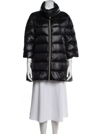 Pre-owned Herno Down Jacket In Black