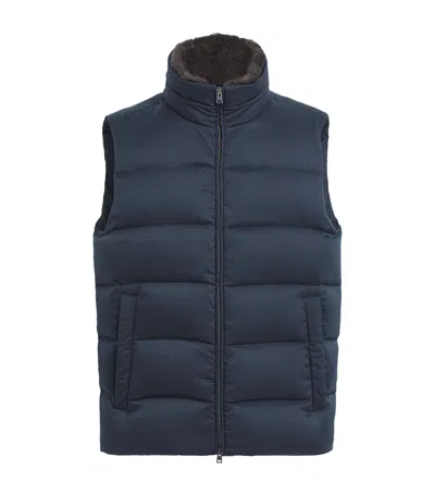 Herno Faux Fur Collar Quilted Down Gilet In Navy
