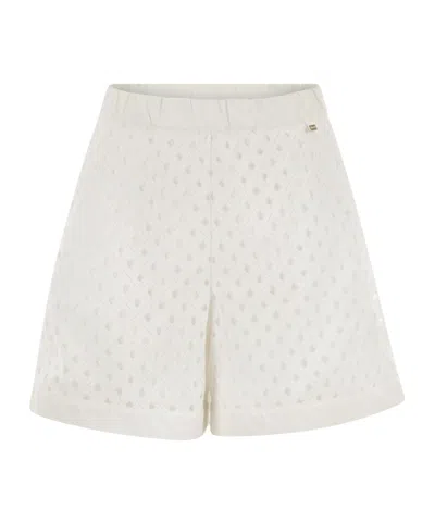 Herno Geometric Pattern Shorts In White