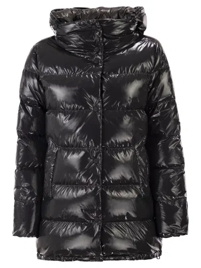 Herno Glossy Nylon Down Jacket In Black