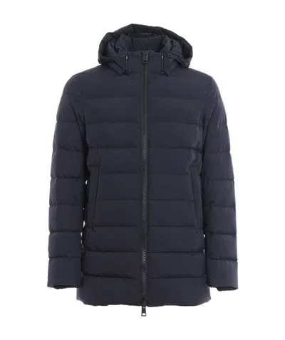 Herno Hooded Puffer Jacket In Black